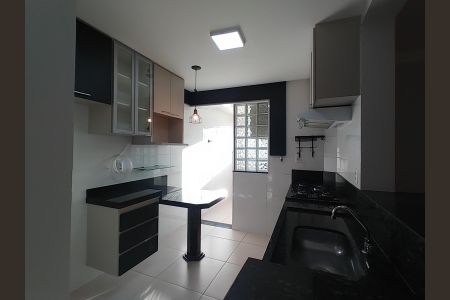 Cozinha de apartamento para alugar com 3 quartos, 90m² em Tabajaras, Uberlândia