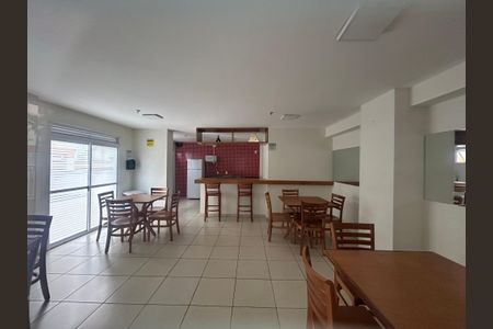 Apartamento para alugar com 50m², 2 quartos e 1 vagaÁrea comum - Salão de festas