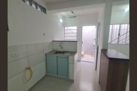 Studio para alugar com 35m², 1 quarto e sem vagaSala e cozinha 