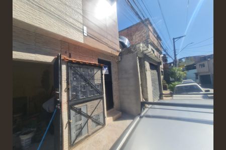 Studio para alugar com 35m², 1 quarto e sem vagaFachada com placa QuintoAndar 