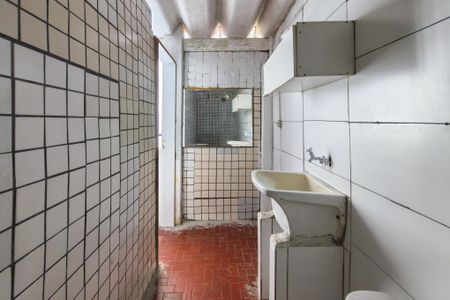 Casa de condomínio para alugar com 50m², 1 quarto e 2 vagasBanheiro