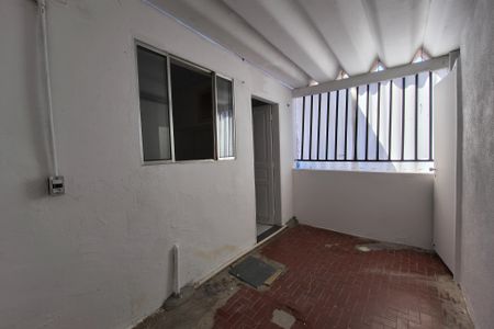 Casa de condomínio para alugar com 50m², 1 quarto e 2 vagasQuintal