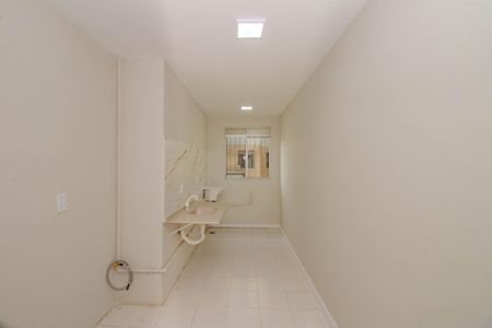 Apartamento à venda com 47m², 2 quartos e sem vagaCozinha e Área de Serviço