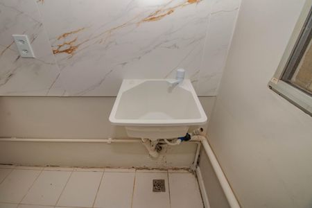 Apartamento à venda com 47m², 2 quartos e sem vagaCozinha e Área de Serviço