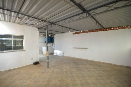 Casa para alugar com 90m², 2 quartos e 1 vaga