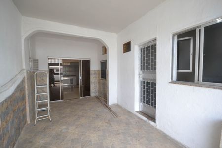 Casa para alugar com 90m², 2 quartos e 1 vaga