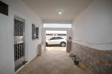 Casa para alugar com 90m², 2 quartos e 1 vaga
