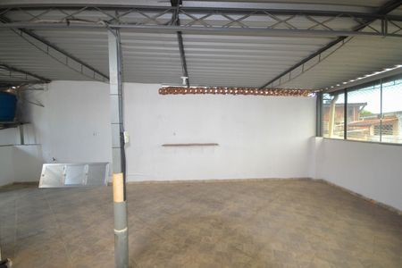 Casa para alugar com 90m², 2 quartos e 1 vaga