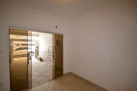 Casa para alugar com 90m², 2 quartos e 1 vaga