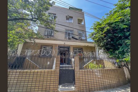 Apartamento para alugar com 47m², 1 quarto e sem vagaFachada
