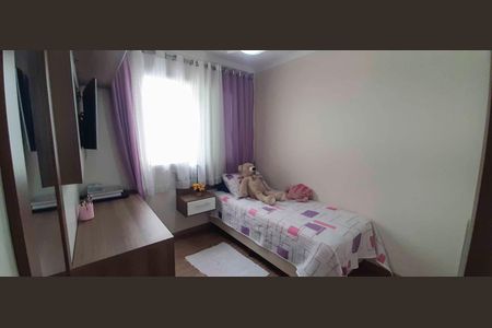 Apartamento à venda com 77m², 3 quartos e 2 vagasQuarto 1