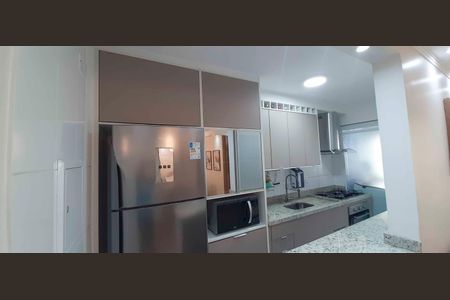 Apartamento à venda com 77m², 3 quartos e 2 vagasCozinha