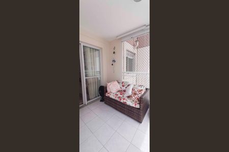 Apartamento à venda com 77m², 3 quartos e 2 vagasSacada