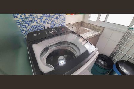 Apartamento à venda com 77m², 3 quartos e 2 vagasÁrea de Serviço