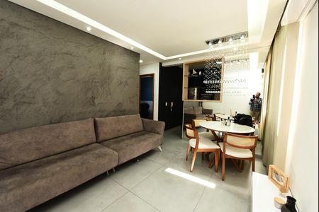 Sala de apartamento para alugar com 2 quartos, 47m² em Jardim Riacho das Pedras, Contagem