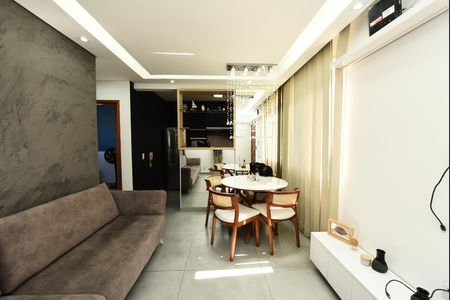 Sala de apartamento para alugar com 2 quartos, 47m² em Jardim Riacho das Pedras, Contagem