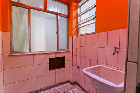 Apartamento para alugar com 58m², 2 quartos e sem vagaÁrea de Serviço