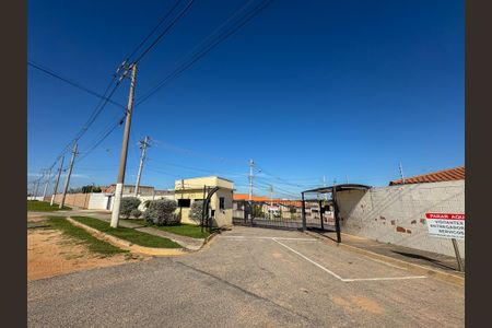 Casa de condomínio para alugar com 50m², 2 quartos e 2 vagas Casa de condomínio para alugar com 50m², 2 quartos e 2 vagasFachada e portaria