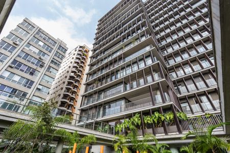 Apartamento à venda com 204m², 3 quartos e 3 vagas Apartamento à venda com 204m², 3 quartos e 3 vagasFachada
