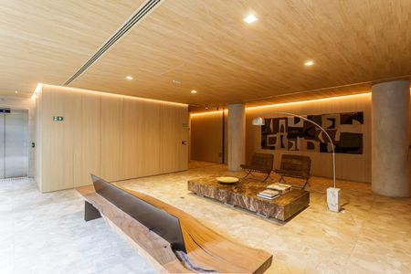Apartamento à venda com 204m², 3 quartos e 3 vagas Apartamento à venda com 204m², 3 quartos e 3 vagasHall social