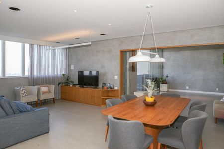 Apartamento à venda com 197m², 3 quartos e 3 vagasSala