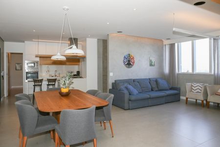Sala de apartamento para alugar com 3 quartos, 197m² em Vila Ipojuca, São Paulo