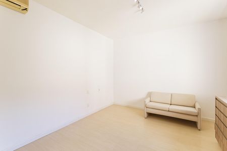 Casa de condomínio para alugar com 250m², 3 quartos e 2 vagasSuíte 2