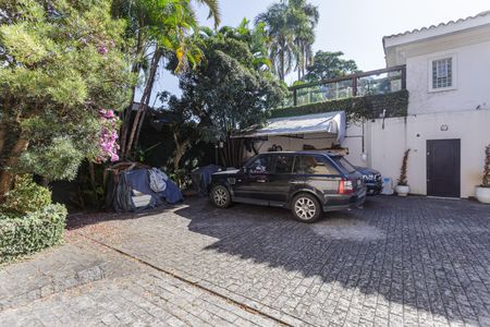 Casa de condomínio para alugar com 250m², 3 quartos e 2 vagasGaragem