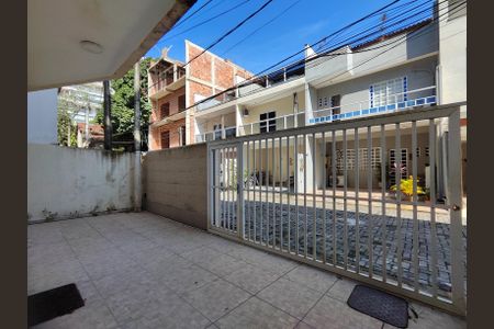 Casa de condomínio para alugar com 150m², 4 quartos e 2 vagasÁrea externa