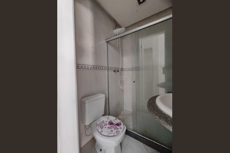 Casa de condomínio para alugar com 150m², 4 quartos e 2 vagasBanheiro social
