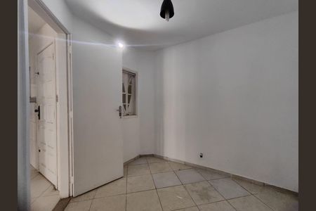 Casa de condomínio para alugar com 150m², 4 quartos e 2 vagasQuarto de serviço