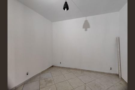 Casa de condomínio para alugar com 150m², 4 quartos e 2 vagasQuarto de serviço
