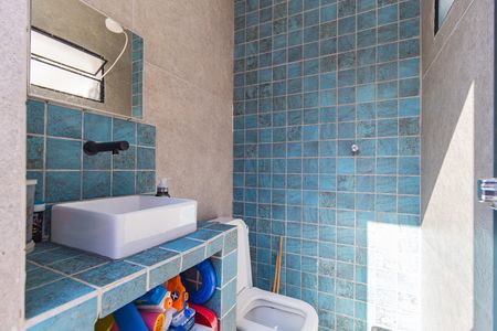 Casa à venda com 151m², 3 quartos e 3 vagas Casa à venda com 151m², 3 quartos e 3 vagasBanheiro - Espaço Gourmet