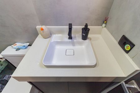 Casa à venda com 151m², 3 quartos e 3 vagas Casa à venda com 151m², 3 quartos e 3 vagasDetalhe Banheiro - Suíte 1