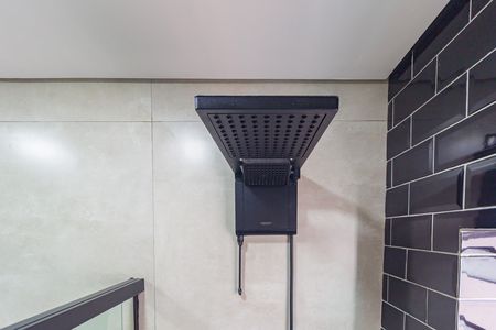 Casa à venda com 151m², 3 quartos e 3 vagas Casa à venda com 151m², 3 quartos e 3 vagasDetalhe Banheiro - Suíte 2
