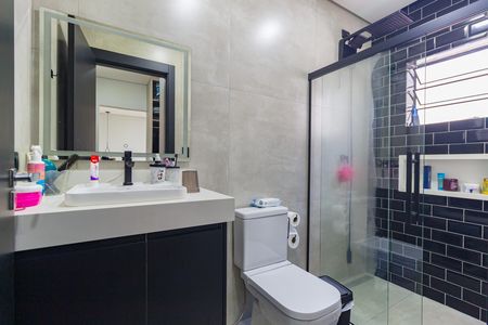 Casa à venda com 151m², 3 quartos e 3 vagas Casa à venda com 151m², 3 quartos e 3 vagasBanheiro - Suíte 2