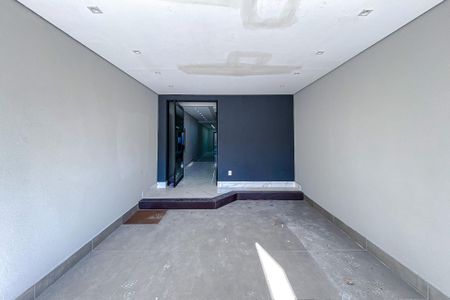Casa à venda com 200m², 3 quartos e 3 vagasGaragem