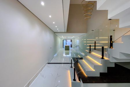 Sala de casa à venda com 3 quartos, 200m² em Vila Prudente, São Paulo
