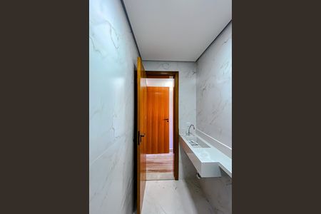 Casa à venda com 200m², 3 quartos e 3 vagasBanheiro da Suíte 3