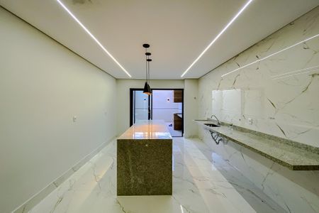 Casa à venda com 200m², 3 quartos e 3 vagasCozinha