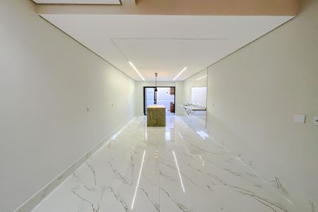 Casa à venda com 200m², 3 quartos e 3 vagasSala
