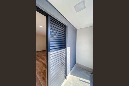 Casa à venda com 200m², 3 quartos e 3 vagasVaranda da Suíte 1