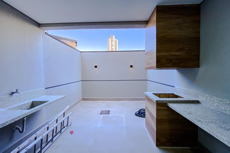 Casa à venda com 200m², 3 quartos e 3 vagasÁrea externa