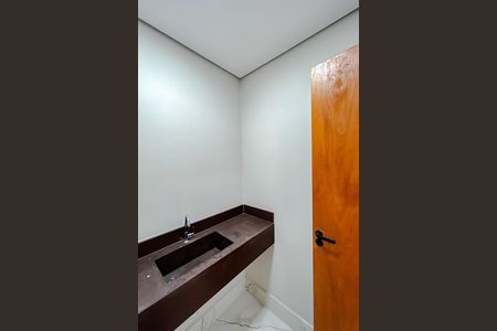 Casa à venda com 200m², 3 quartos e 3 vagasLavabo