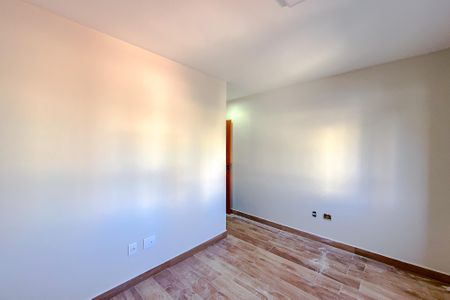 Casa à venda com 200m², 3 quartos e 3 vagasQuarto 3 - Suíte
