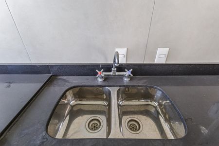 Apartamento à venda com 231m², 3 quartos e 4 vagas Apartamento à venda com 231m², 3 quartos e 4 vagasCozinha