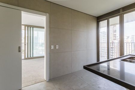 Apartamento à venda com 231m², 3 quartos e 4 vagas Apartamento à venda com 231m², 3 quartos e 4 vagasCozinha
