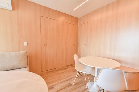 Sala de apartamento para alugar com 2 quartos, 47m² em Vila Mariana, São Paulo