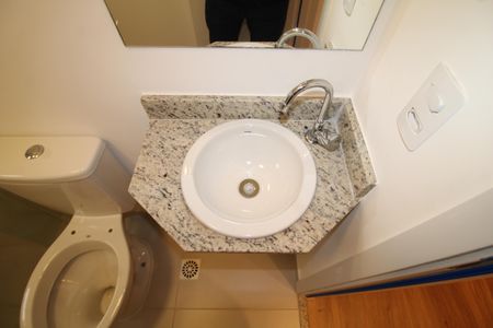 Apartamento para alugar com 40m², 2 quartos e sem vagaBanheiro