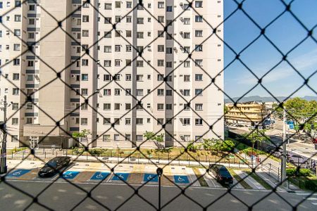 Vista do Quarto 1 de apartamento para alugar com 2 quartos, 38m² em Bonsucesso, Rio de Janeiro